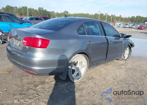 2013 Volkswagen Jetta 2.0L Tdi из США, поврежденный, VIN 3VW3L7AJ1DM246947